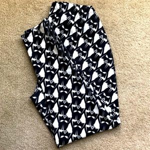 Torrid Star Wars Darth Vader leggings